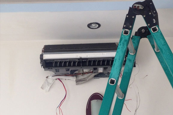 sửa chữa máy lạnh Bình Dương - điện lạnh bình dương